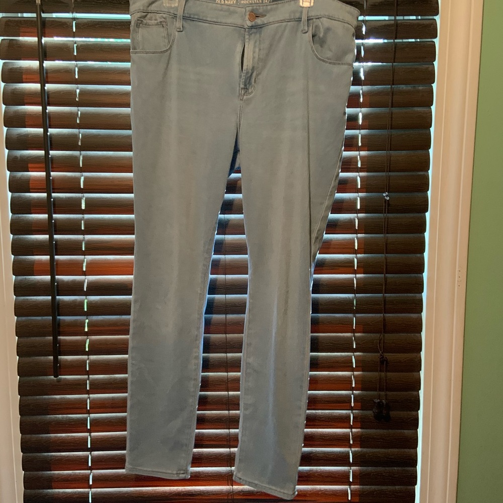 Old Navy Rockstar 24/7 Jeggings Light Wash